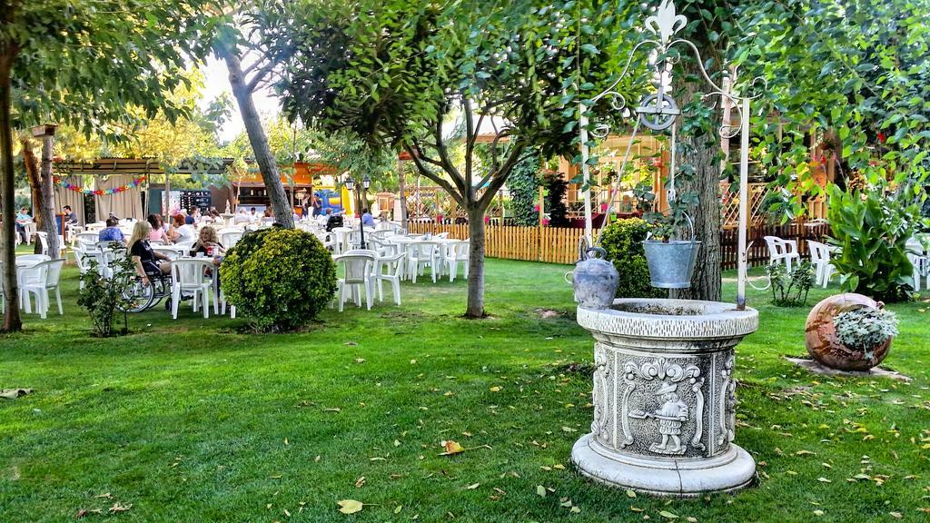 Jardins Del Segria Ξενοδοχείο Λιέιδα Εξωτερικό φωτογραφία