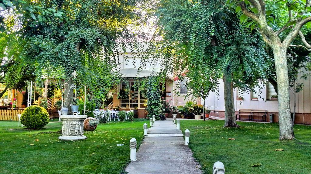 Jardins Del Segria Ξενοδοχείο Λιέιδα Εξωτερικό φωτογραφία